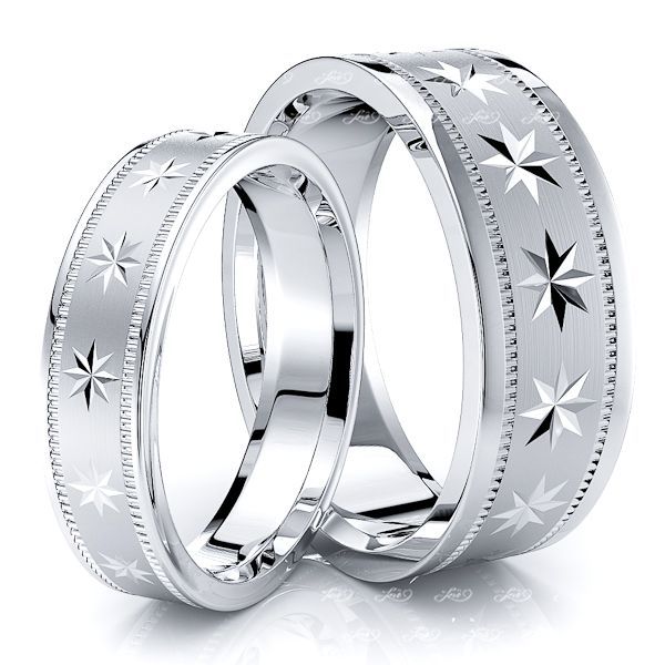 Compass Star Basic Design 7mm His and 5mm Hers Wedding Band Set