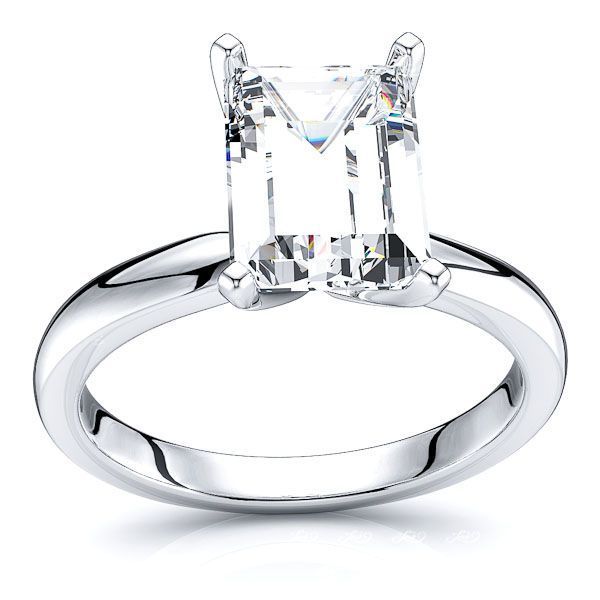 Solitaire Reno Engagement Ring