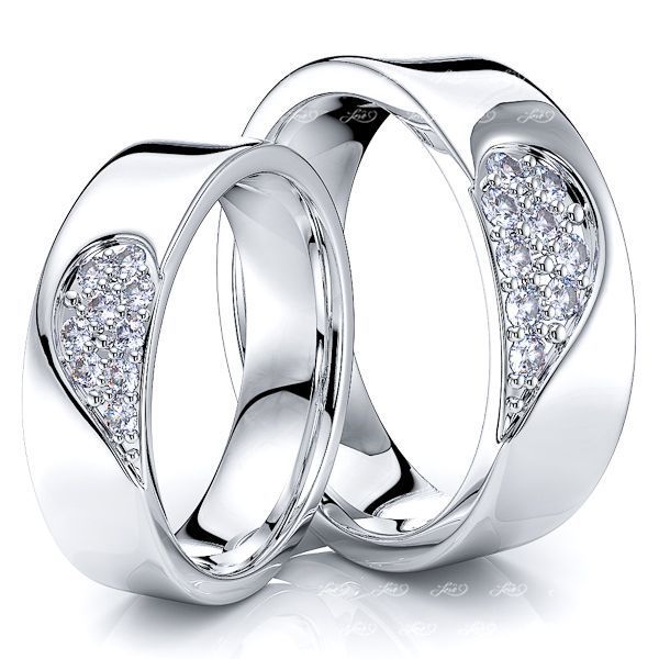 Solid 027 Carat 6mm Matching Heart His and Hers Diamond Wedding Ring Set